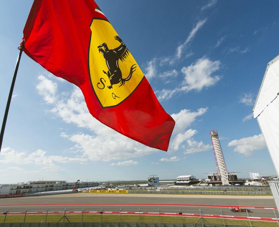 Nov13_mccauley_Enjoying_F1USGP