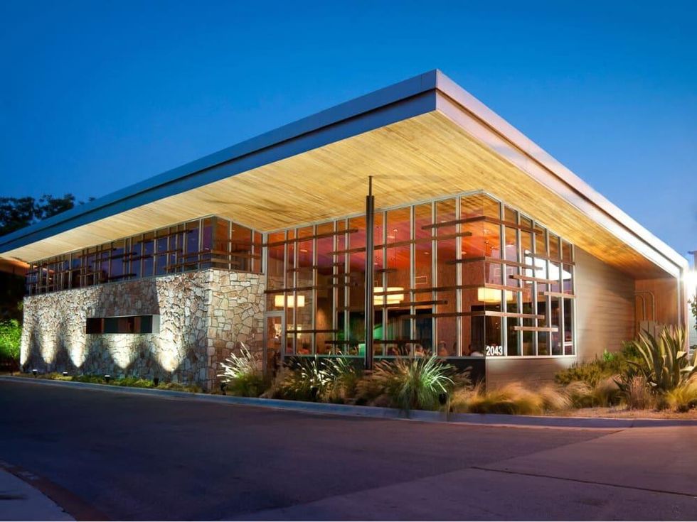 Olivia restaurant on South Lamar exterior