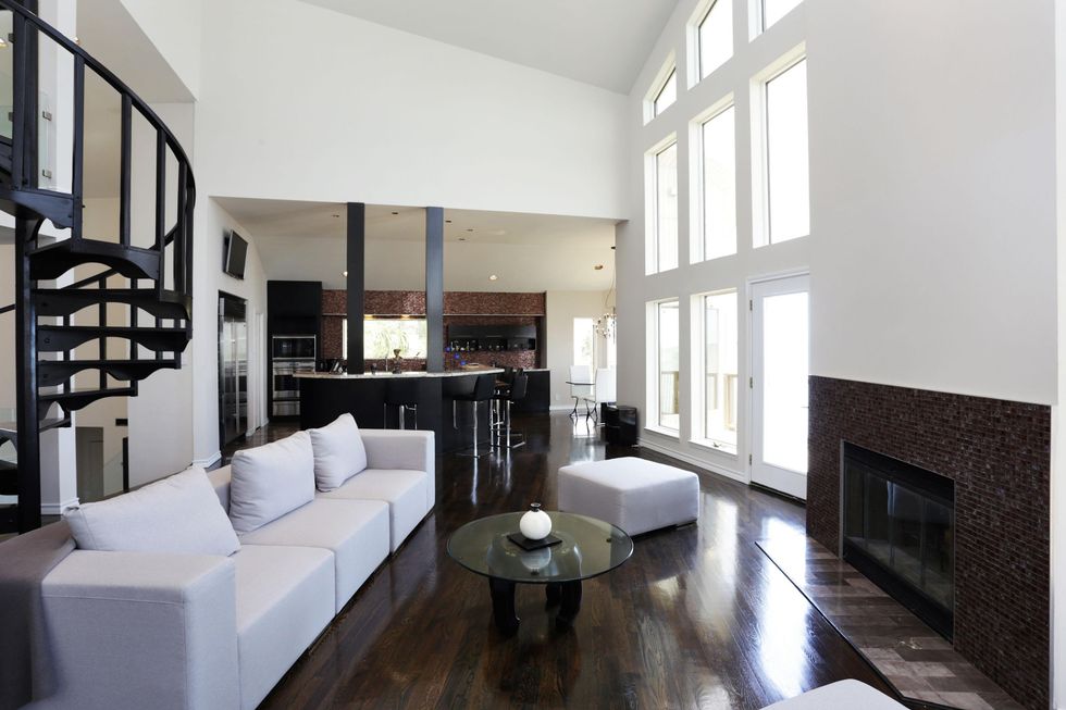 On the Market 102 Lanai St. Tiki Village Galveston August 2014 fam 2