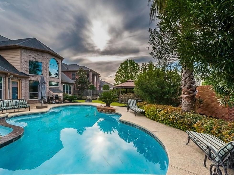 On the Market Vince Young Royal Oaks house 12006 Legend Manor Drive October 2014 swimming pool 2