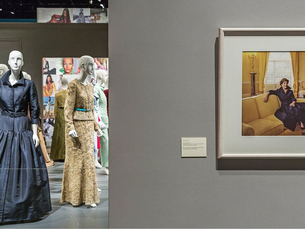 oscar de la renta, bush center exhibit