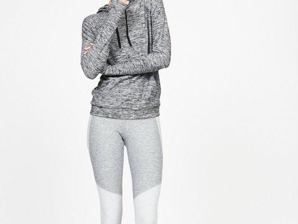 Outdoor Voices Holiday Kit