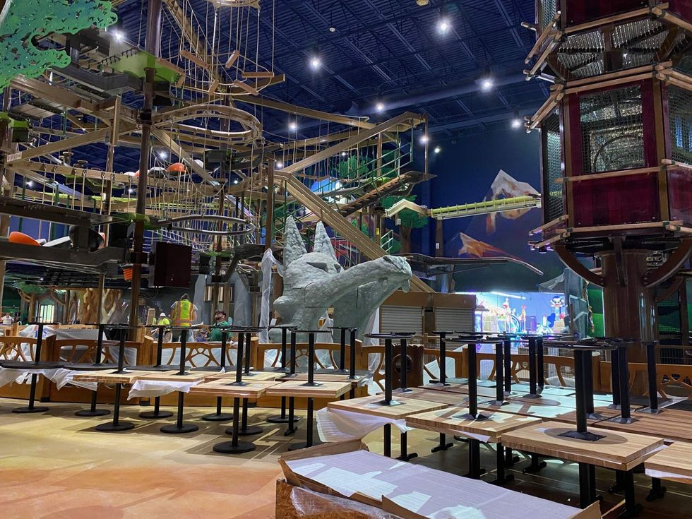 Great Wolf Lodge blows Texans away with indoor waterslide wonderland ...