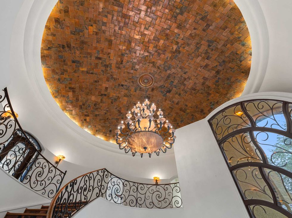 Oxbow Overlook estate