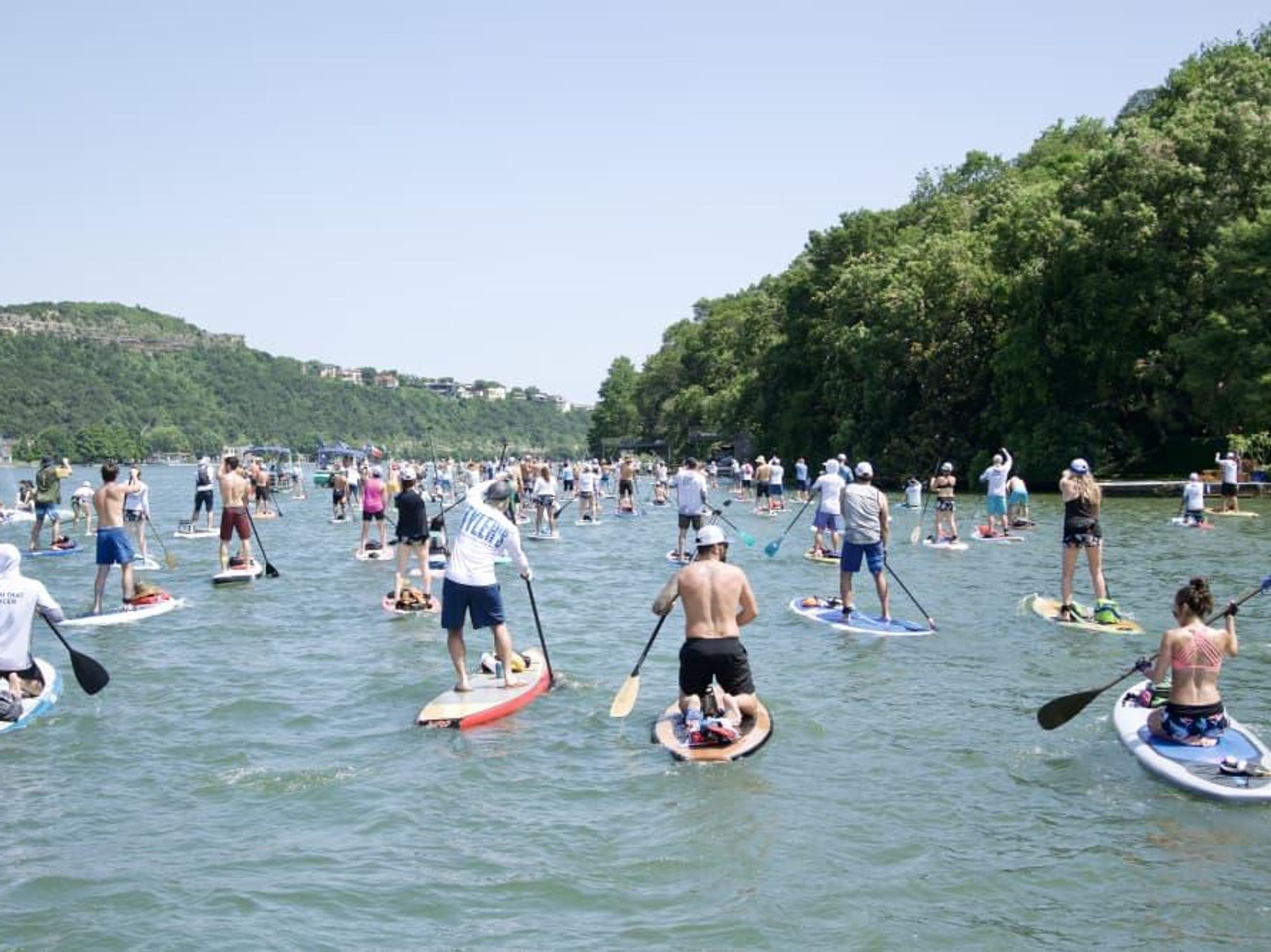 Paddle boarders for Tyler's Dam That Cancer 2021 in Austin