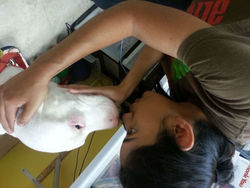 Pajama Sam loves kisses