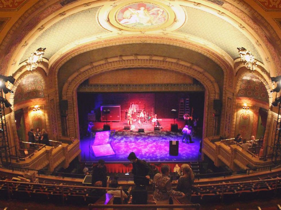 Paramount Theater Austin Seating View Cabinets Matttroy