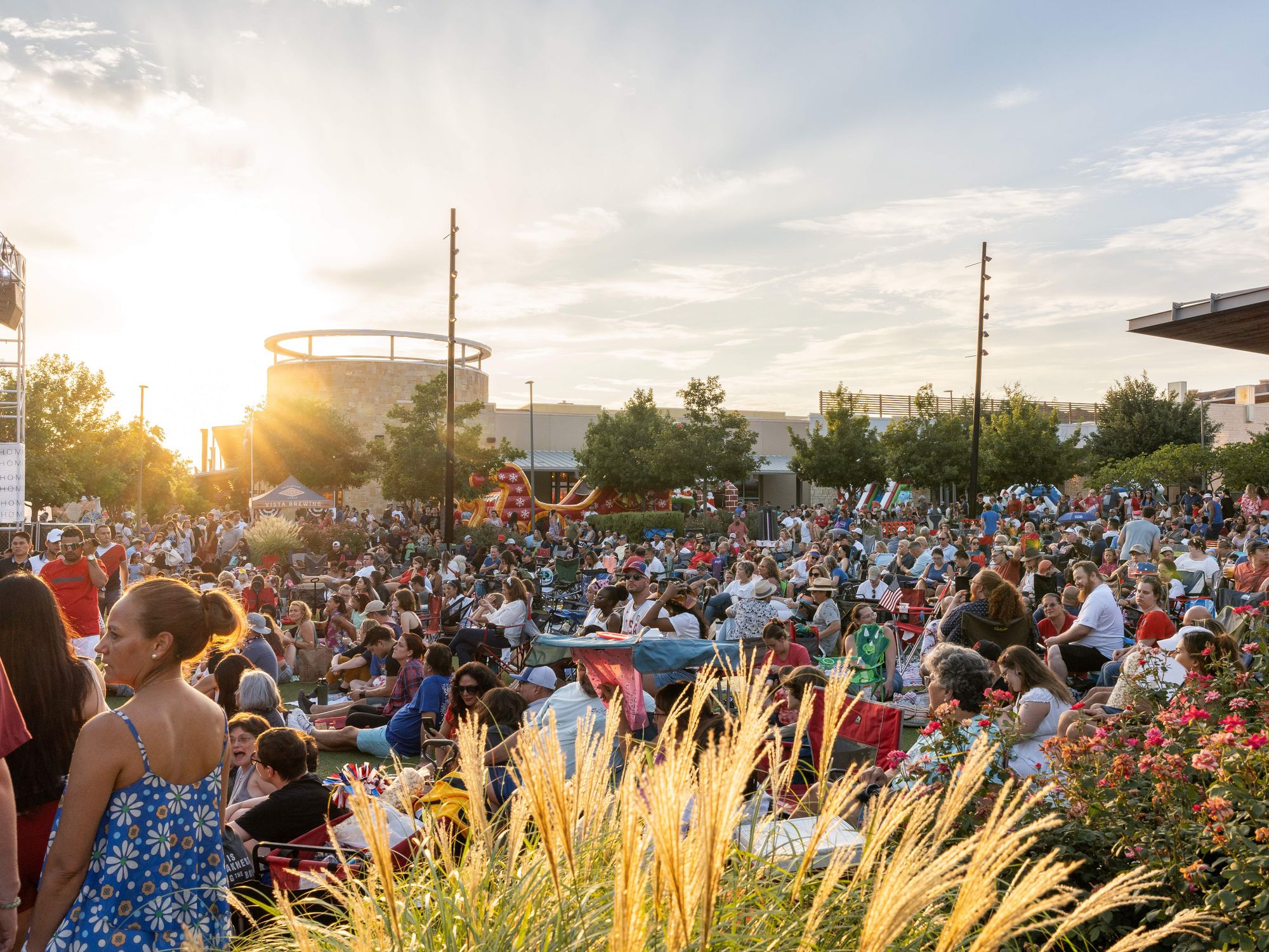 Pecan Street Festival spring 2025 at the Hill Country Galleria in Bee Cave