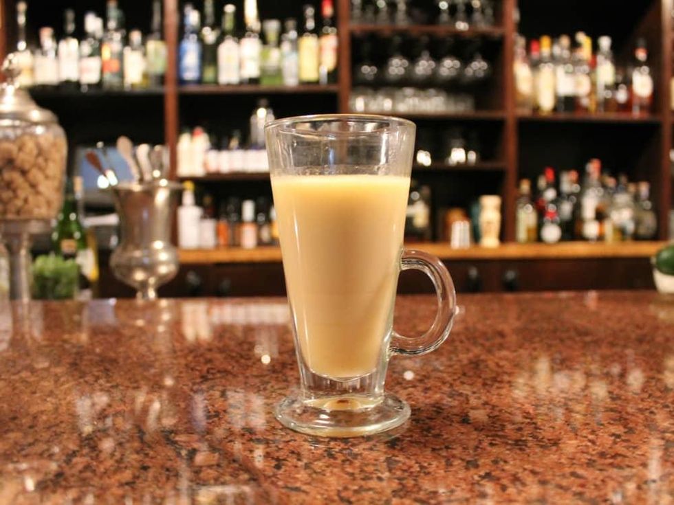 Peche holiday cocktail