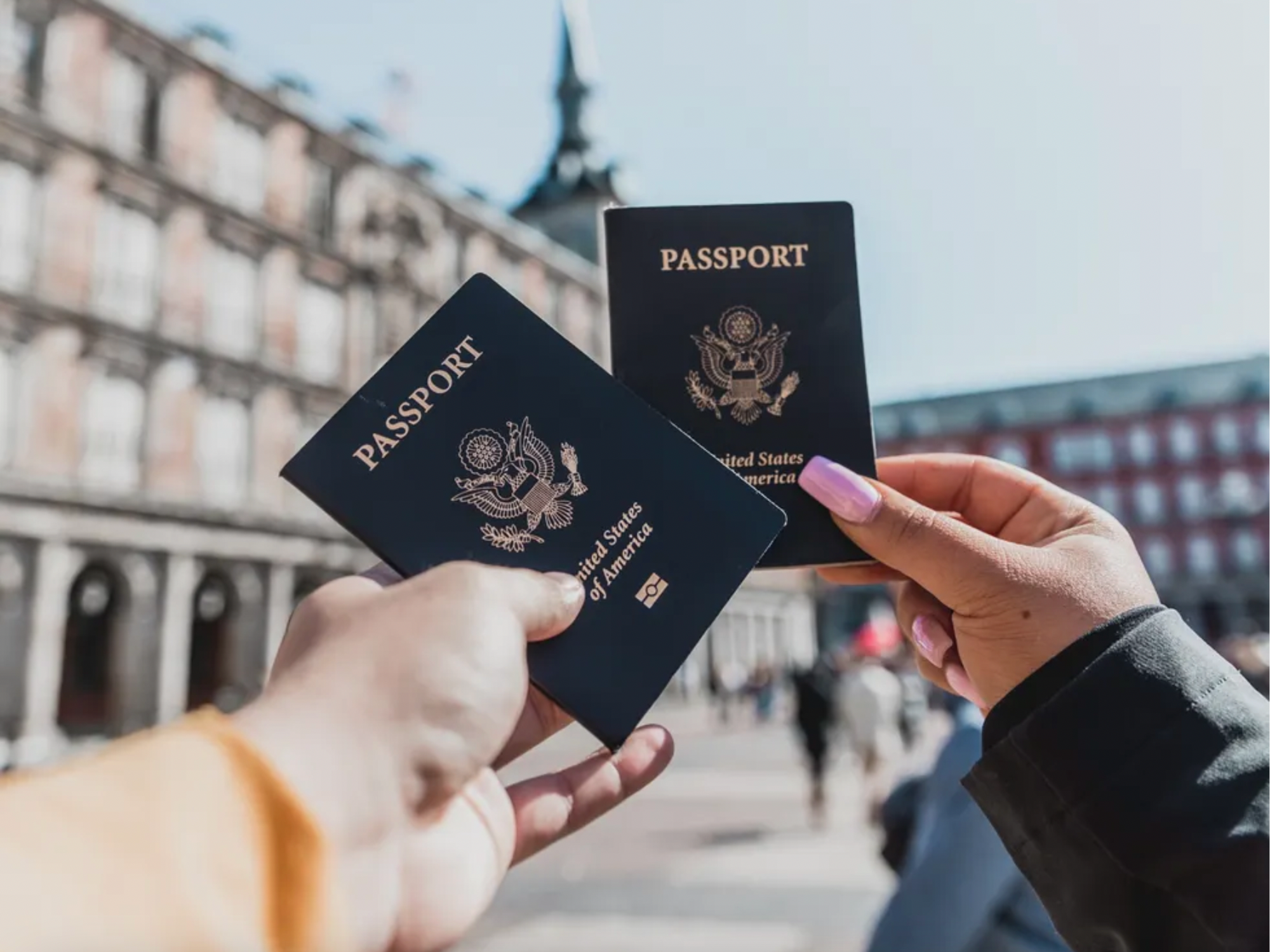 People holding US passports