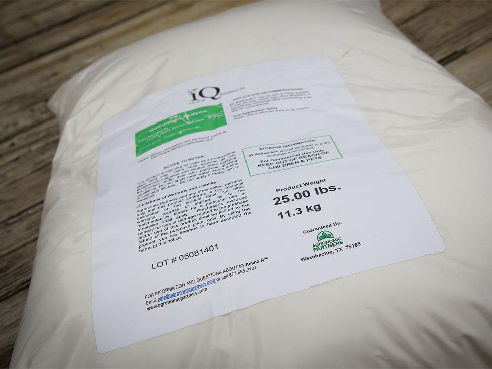 Photo of IQ Amino N fertilizer bag