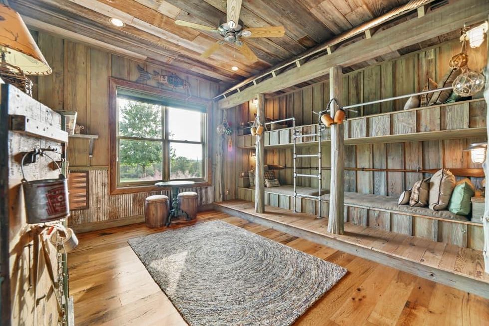 Pigpen Ranch Somerville Texas for sale