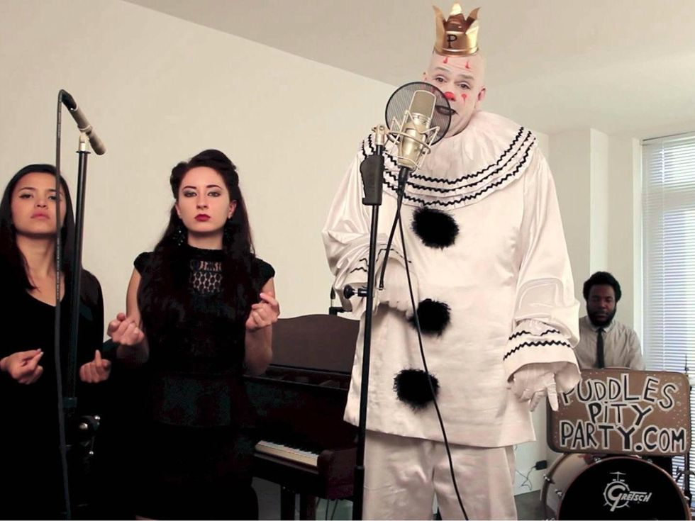 Puddles' Pity Party clown performing Lorde's "Royals"