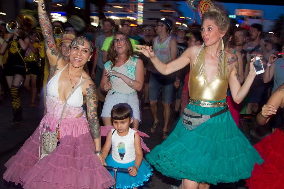 queer bomb marchers2