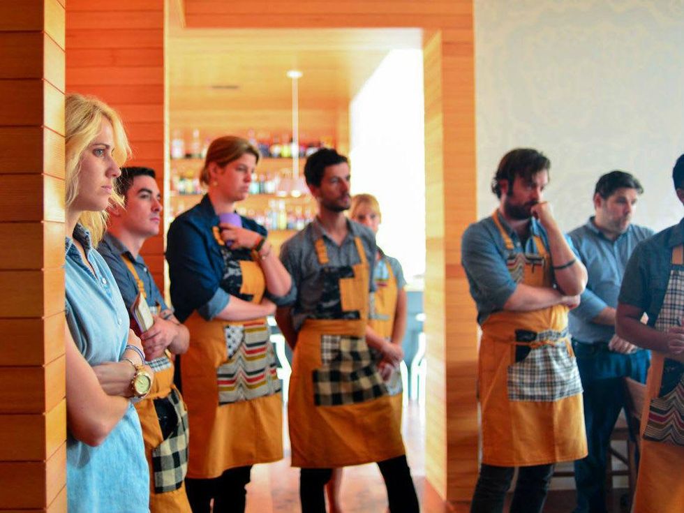 Qui restaurant staff