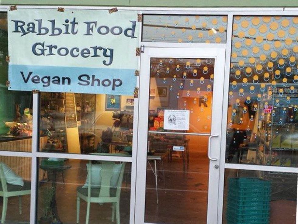 Rabbit Food Grocery_vegan store_opening_exterior