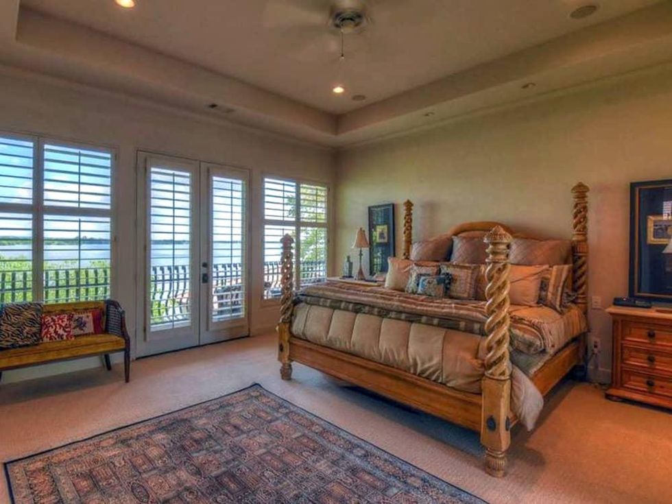 Rex Tillerson home at Horseshoe Bay, master bedroom