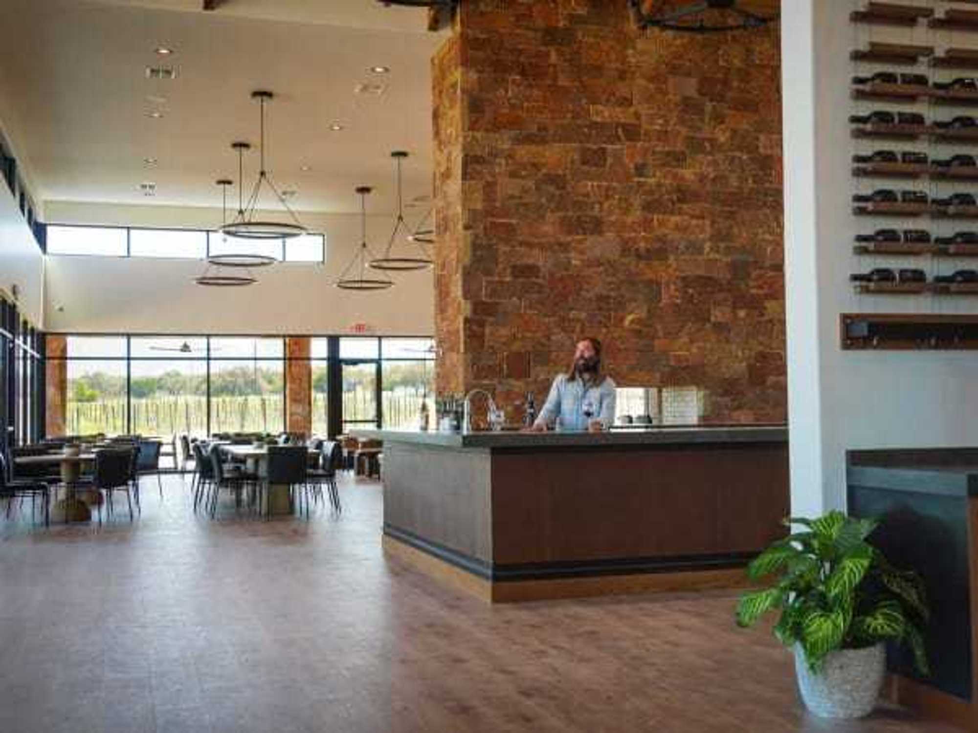 Ron Yates tasting room Hye