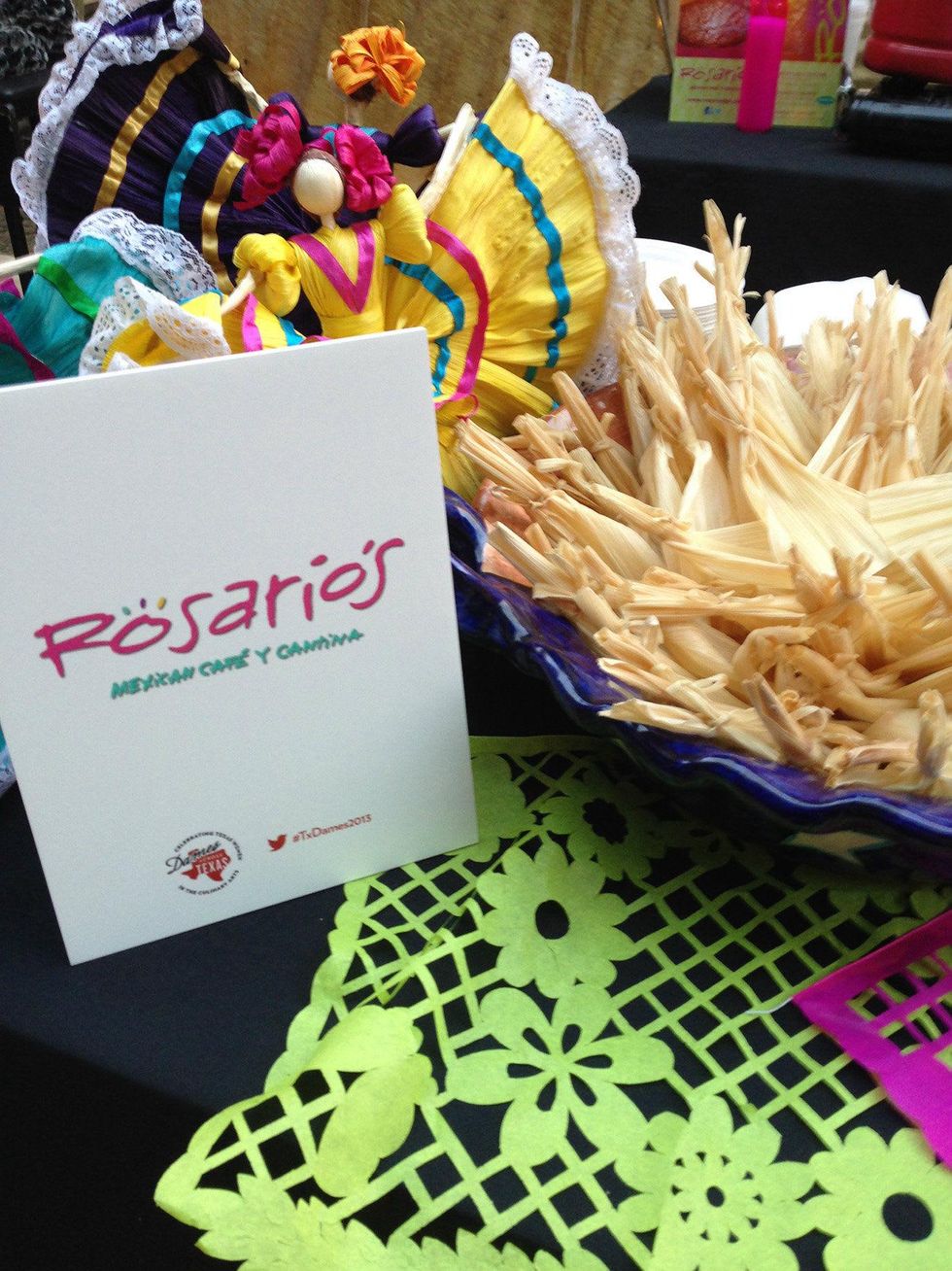 Rosarios at Dames Across Texas event
