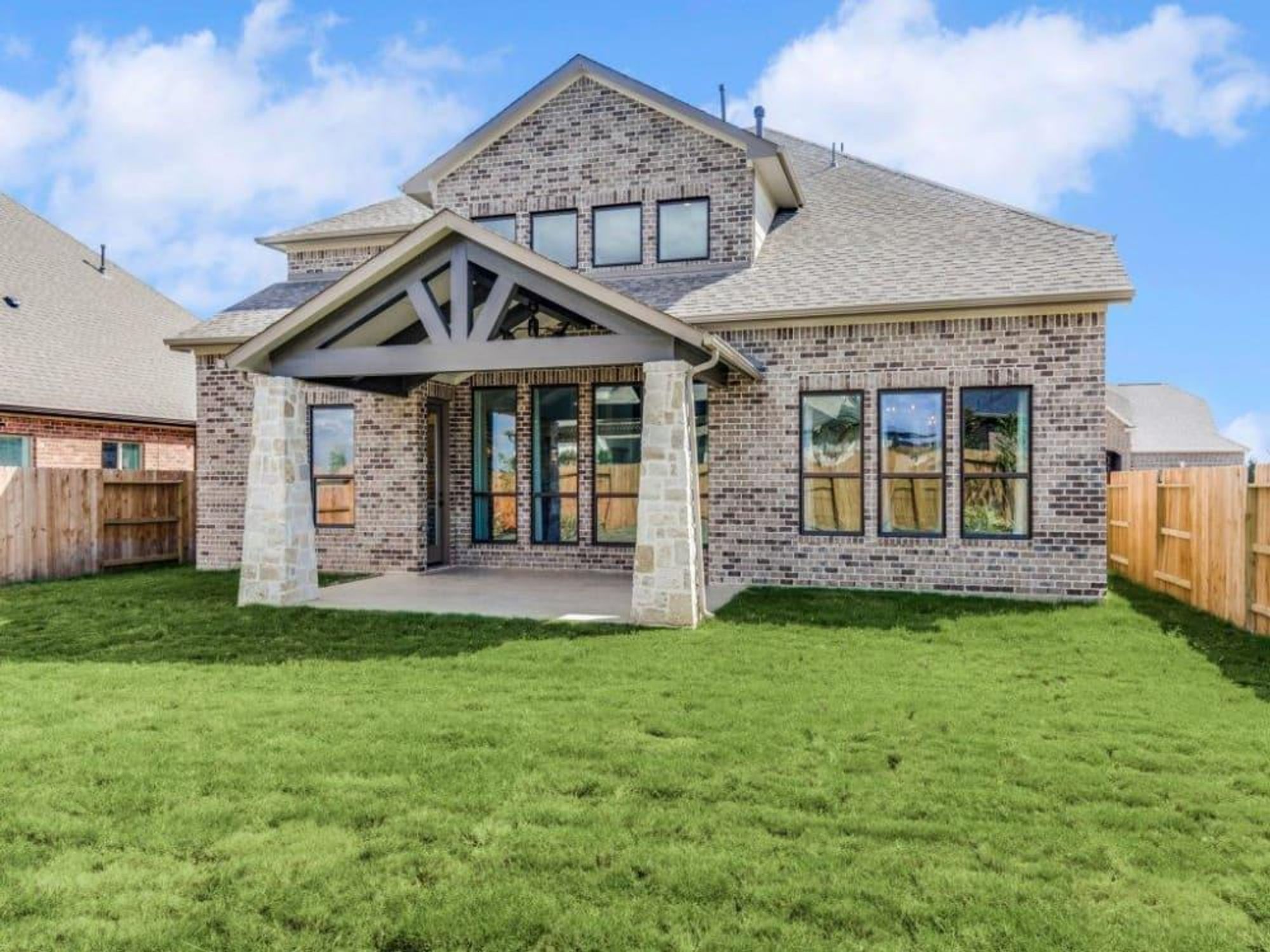 Round Rock house home suburbs