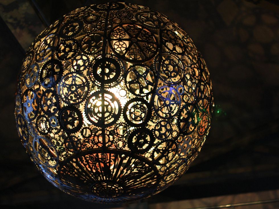 San Antonio underpass Ballroom Luminoso