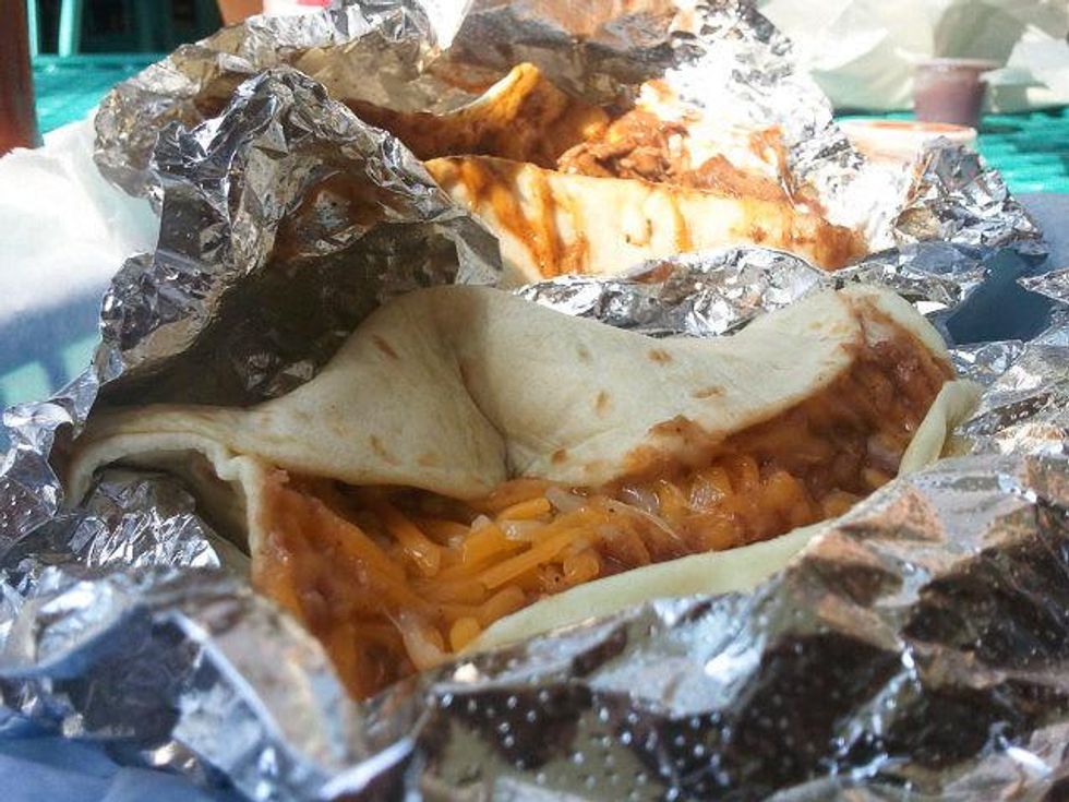 Sarah, Austin, June 2012, breakfast taco, Mi Madre's