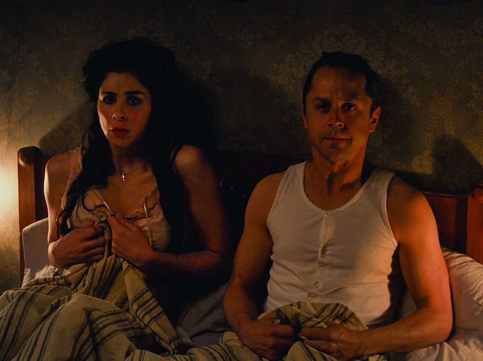 Sarah Silverman and Giovanni Ribisi in A Million Ways to Die in the West