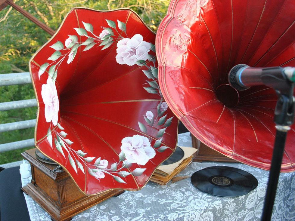 Scene_Austin_Phonographers_Cindy_September_2013