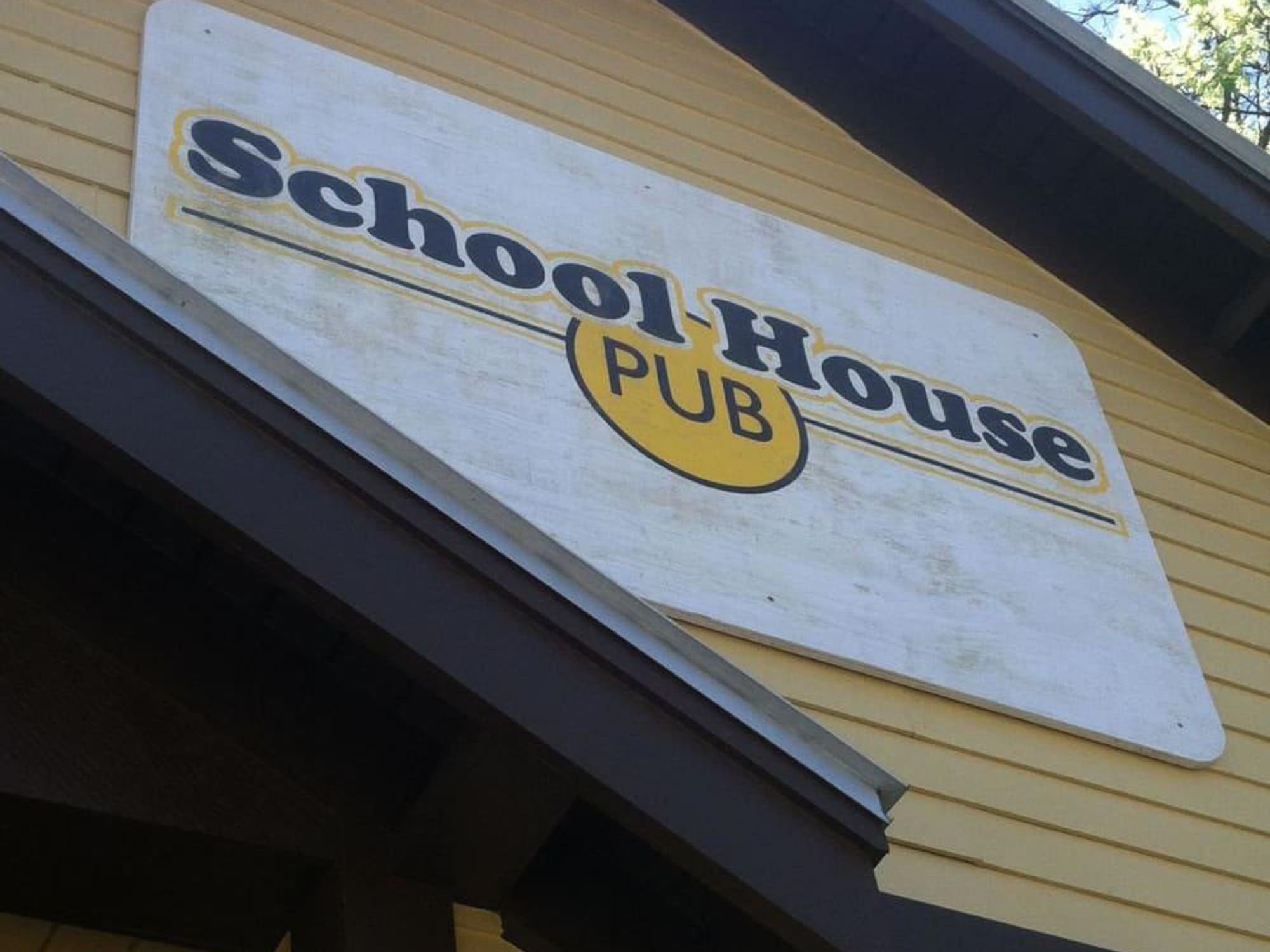 School House Pub Manor Road