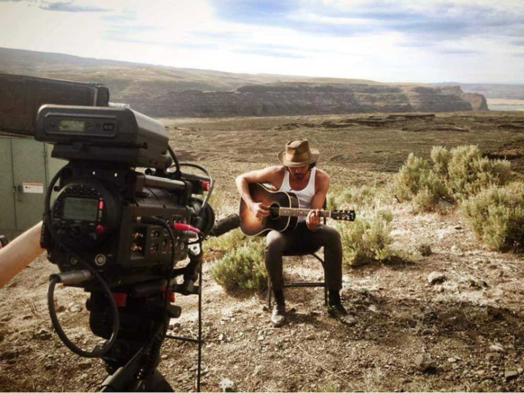 Shakey Graves_Austin musician_camera_desert