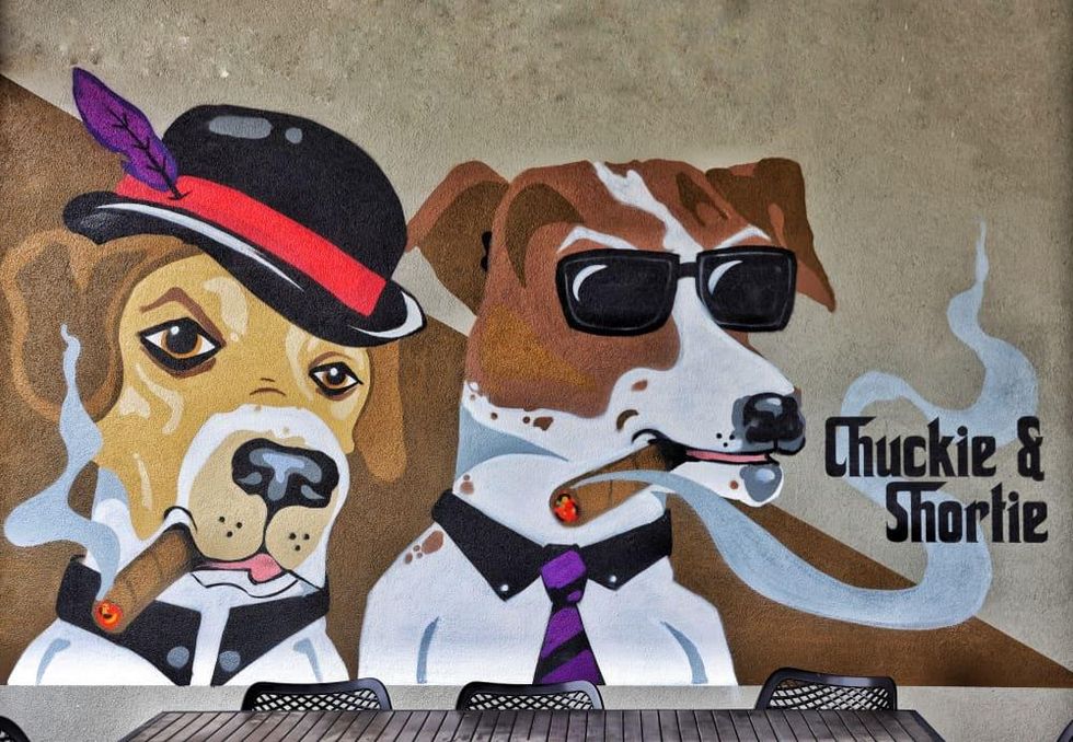 Shortie's pizza mural