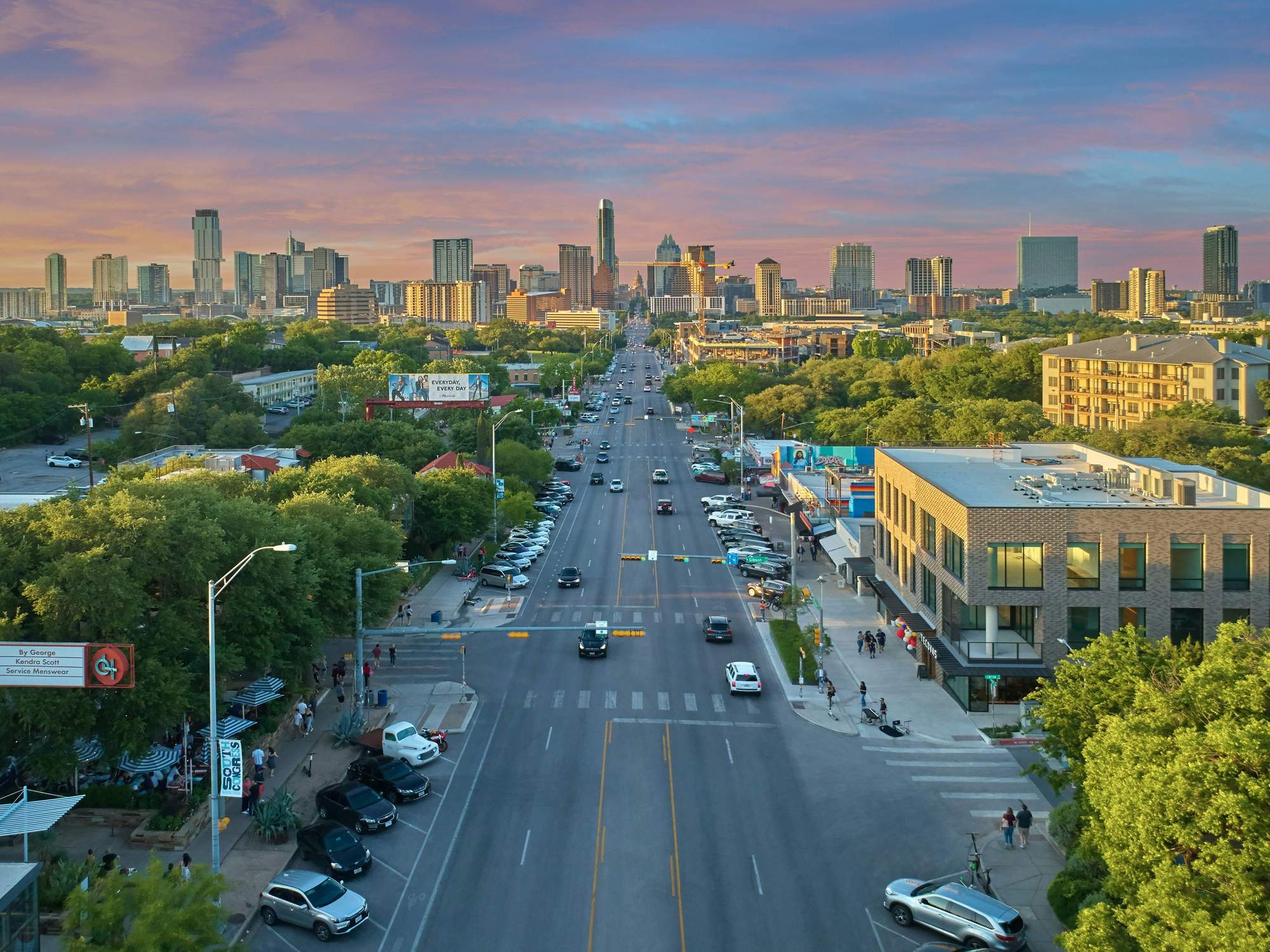 Potential homebuyers in Austin may see improving mortgage rates and home prices in 2025, according to Zillow. Photo by Justin Wallace on Unsplash