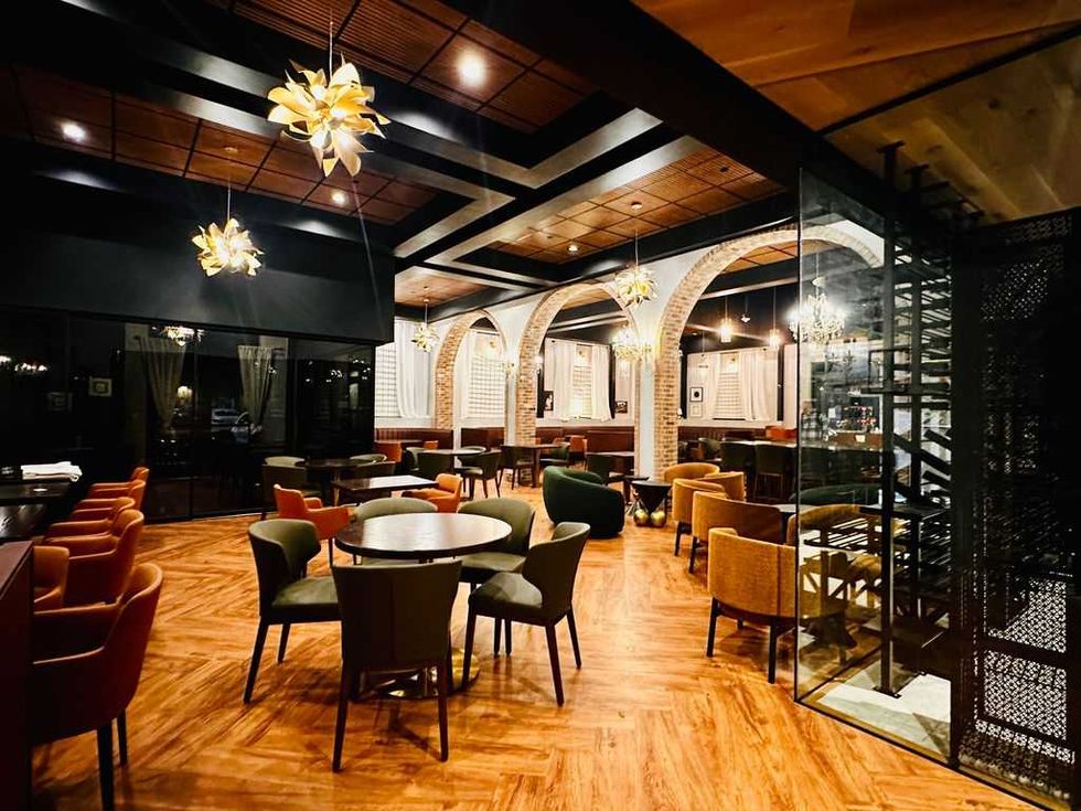 Sovian Restaurant & Cocktail Lounge interior