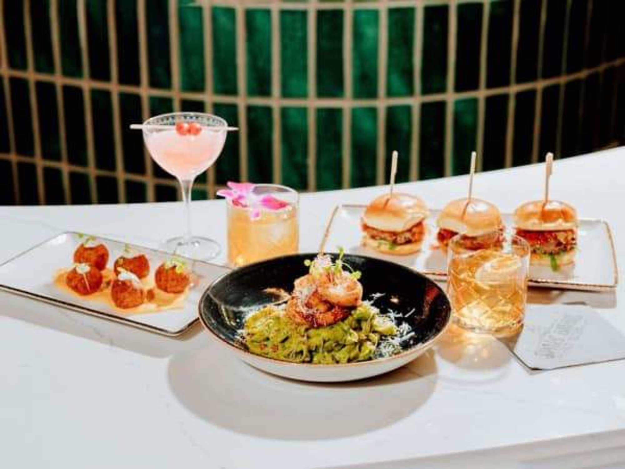 Spare Birdie snacks and drinks