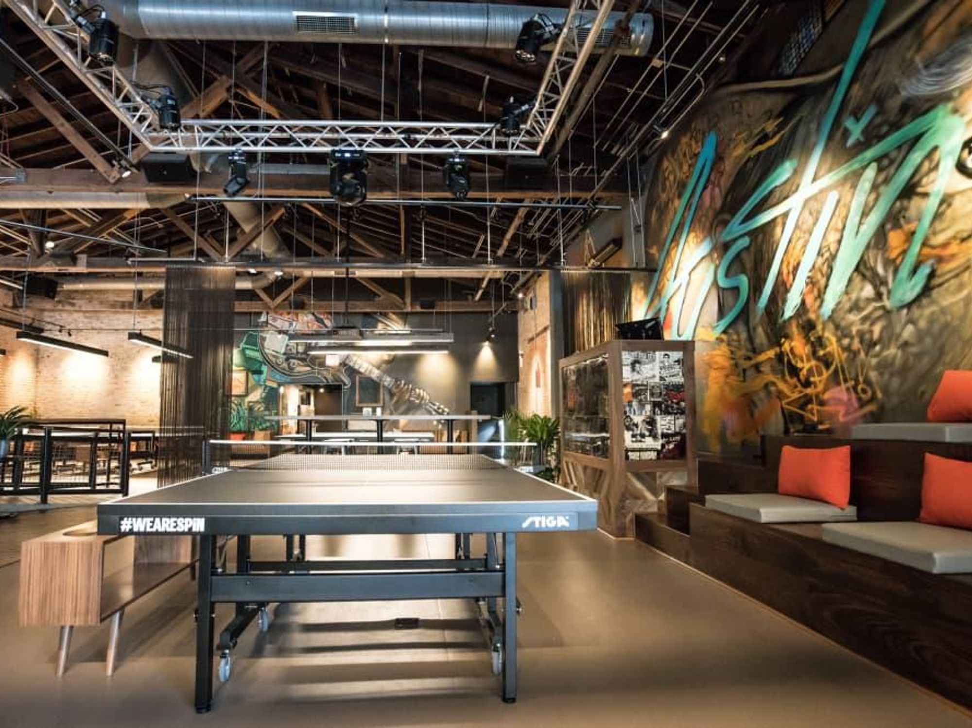 Spin ATX ping pong bar
