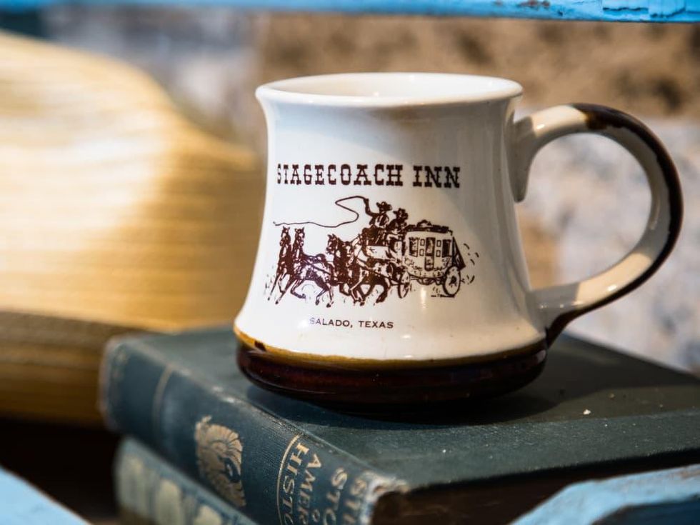 Stagecoach Inn mug