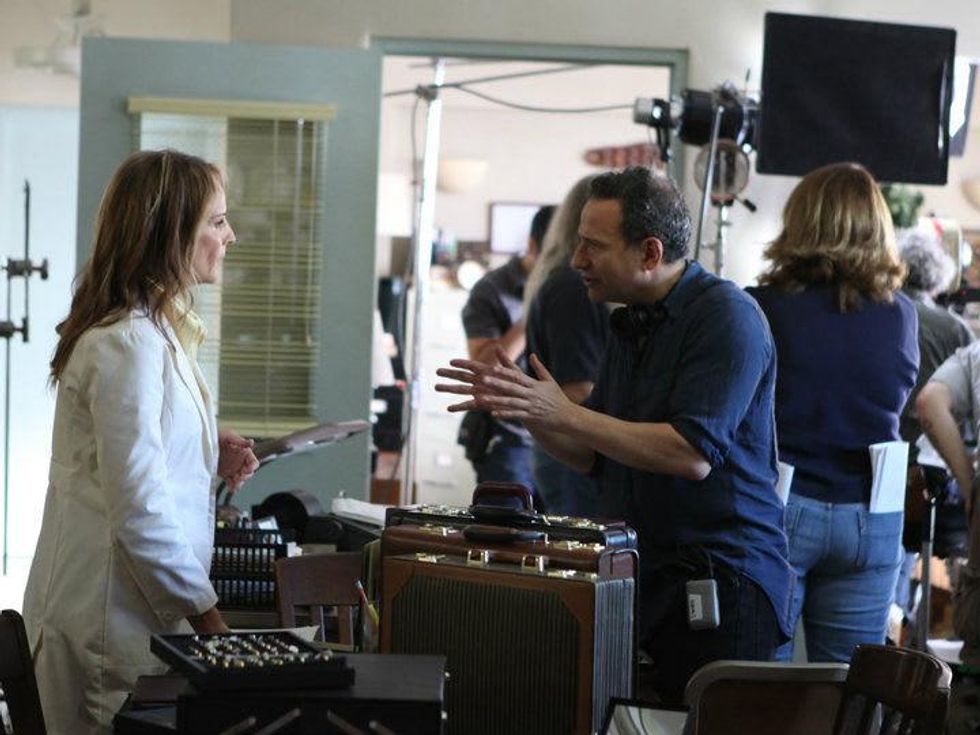 Steven Bernstein with Helen Hunt on set of Decoding Annie Parker