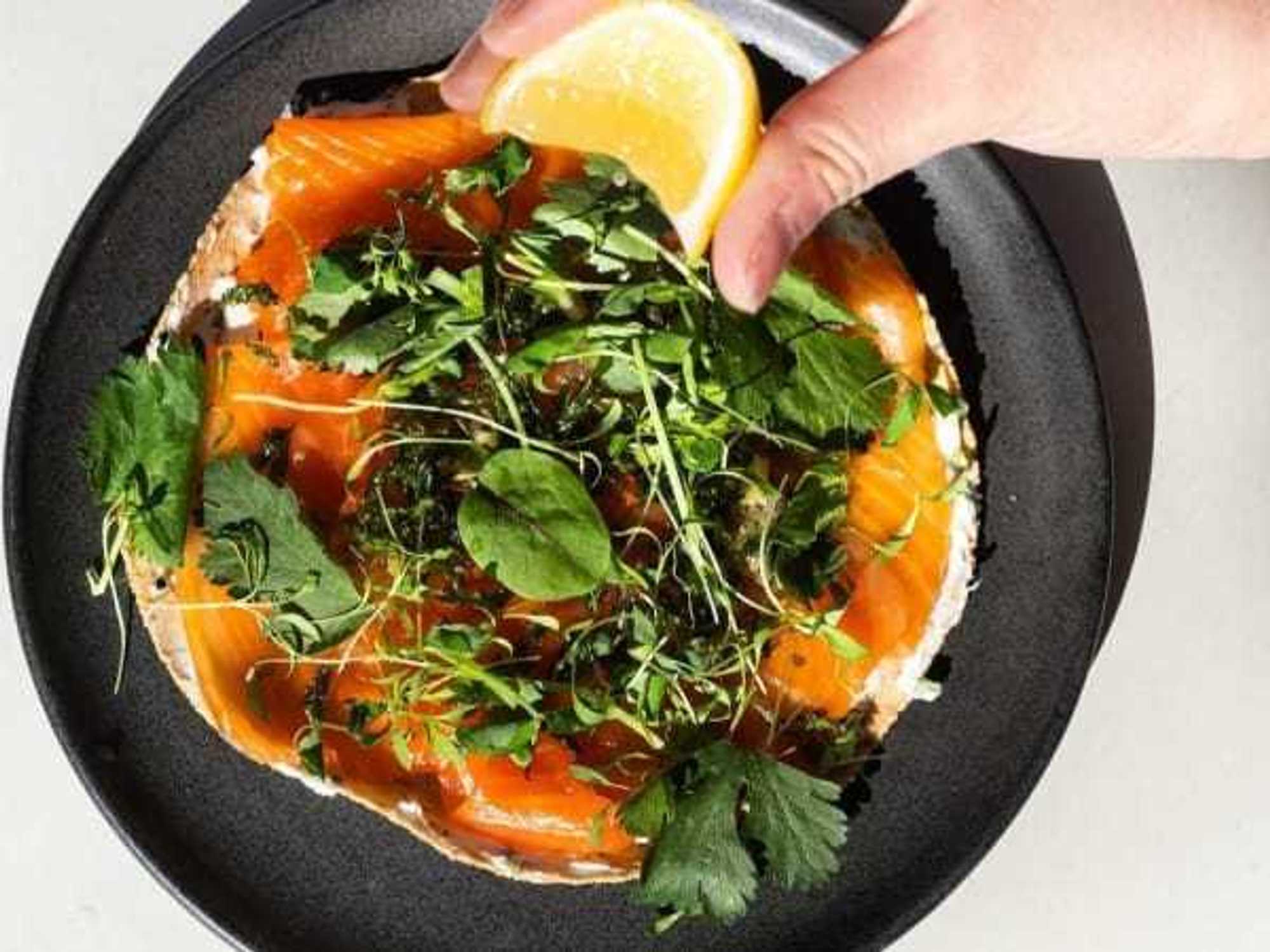 Suerte salmon tostada