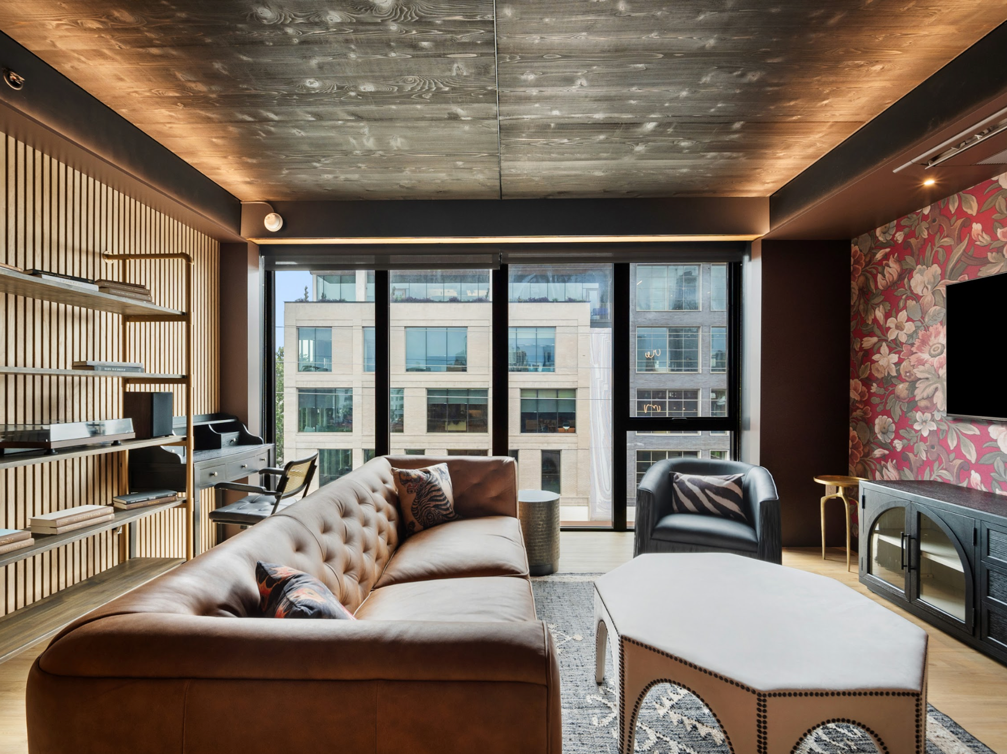 Suite at Boh\u00e8me Austin