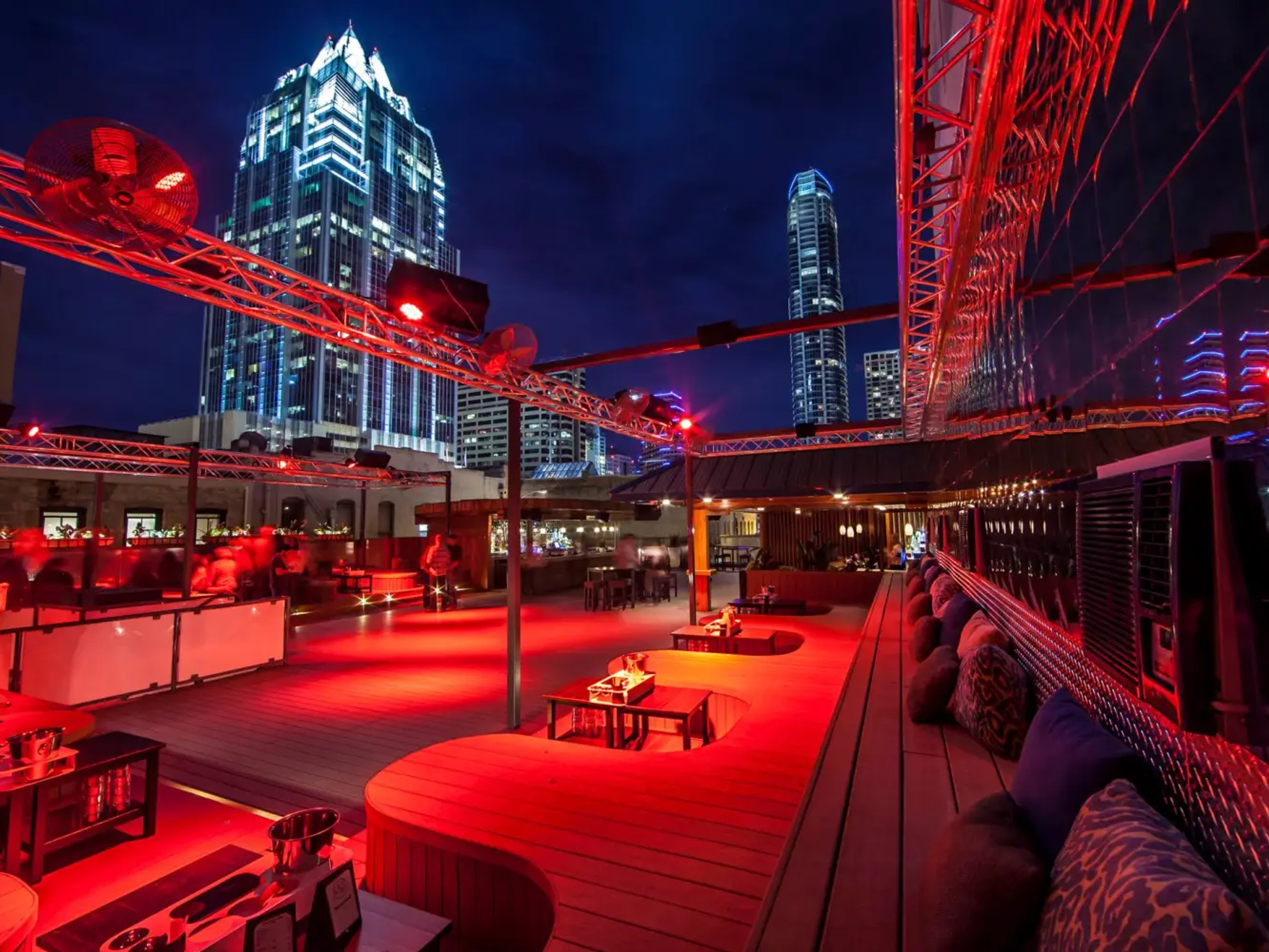 Summit Rooftop & Lounge