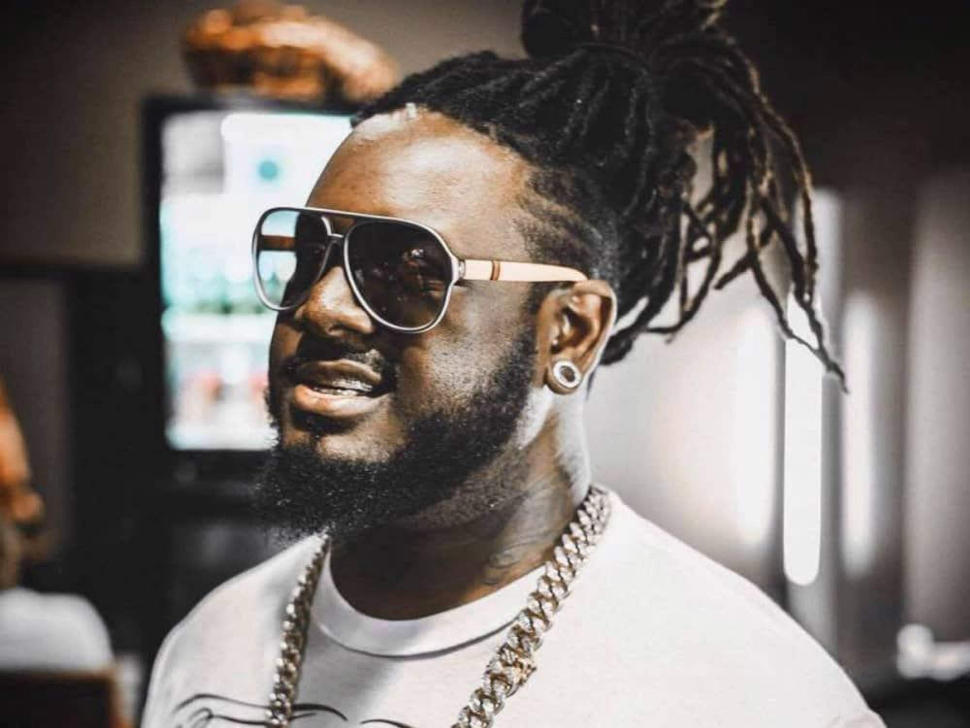 Tea Pain Rapper Reinvented Masked Singer winner T-Pain heads to Texas on new summer ...