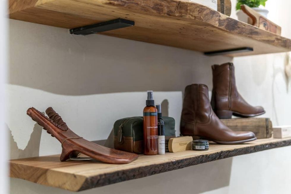 Tecovas San Antonio shoe horn