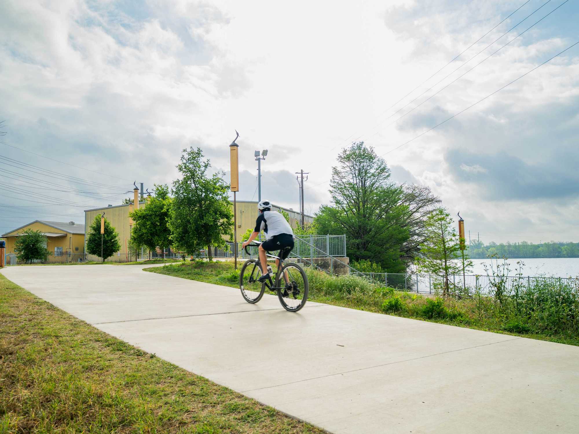 Tempo on the Trail: Juan Christian King \u2013 Sculpture, Holly Shores