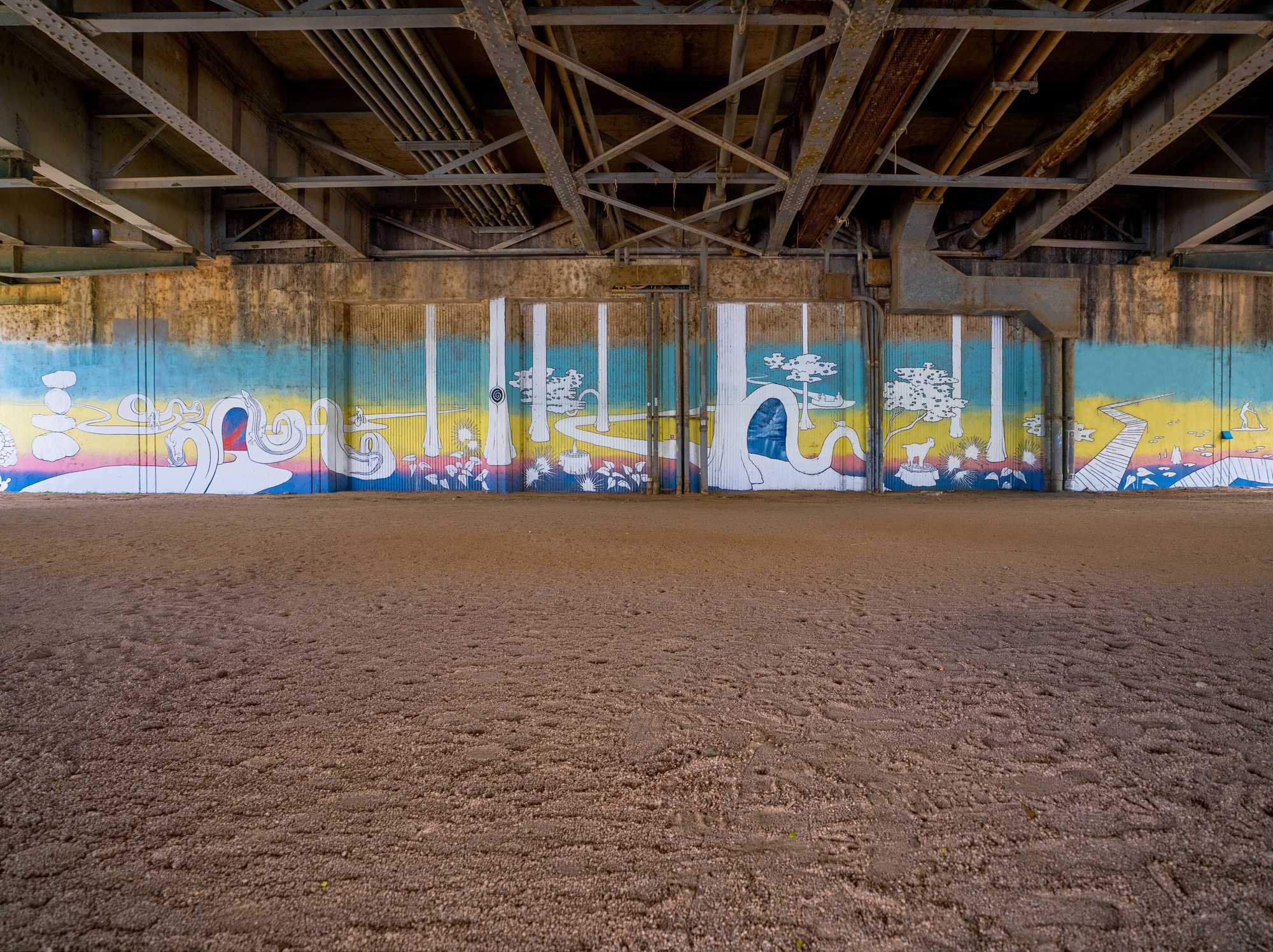 Tempo on the Trail: Seth Prestwood \u2013 Mural, Drake Bridge