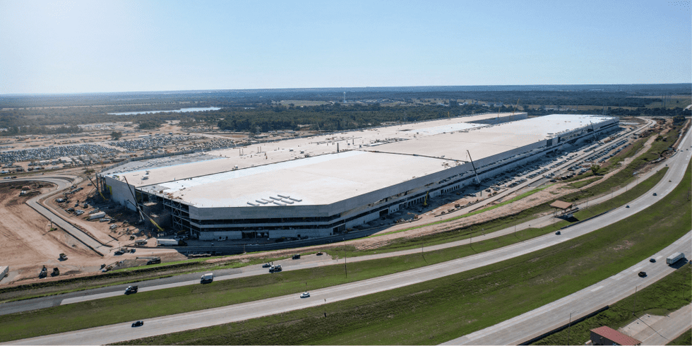 New photos go inside Tesla’s $1.1 billion Austin factory as it nears ...