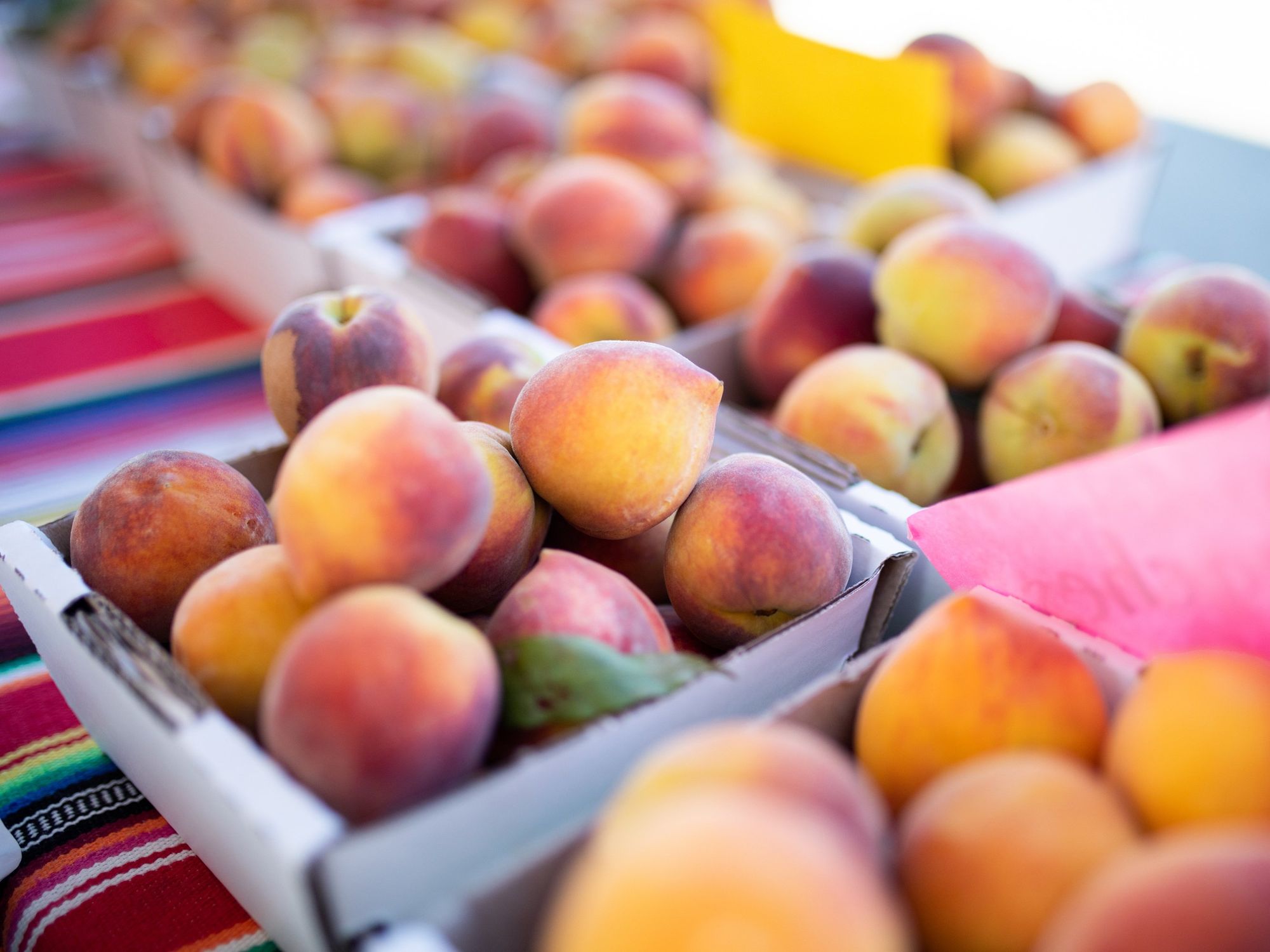 Texas Farmers’ Market peaches