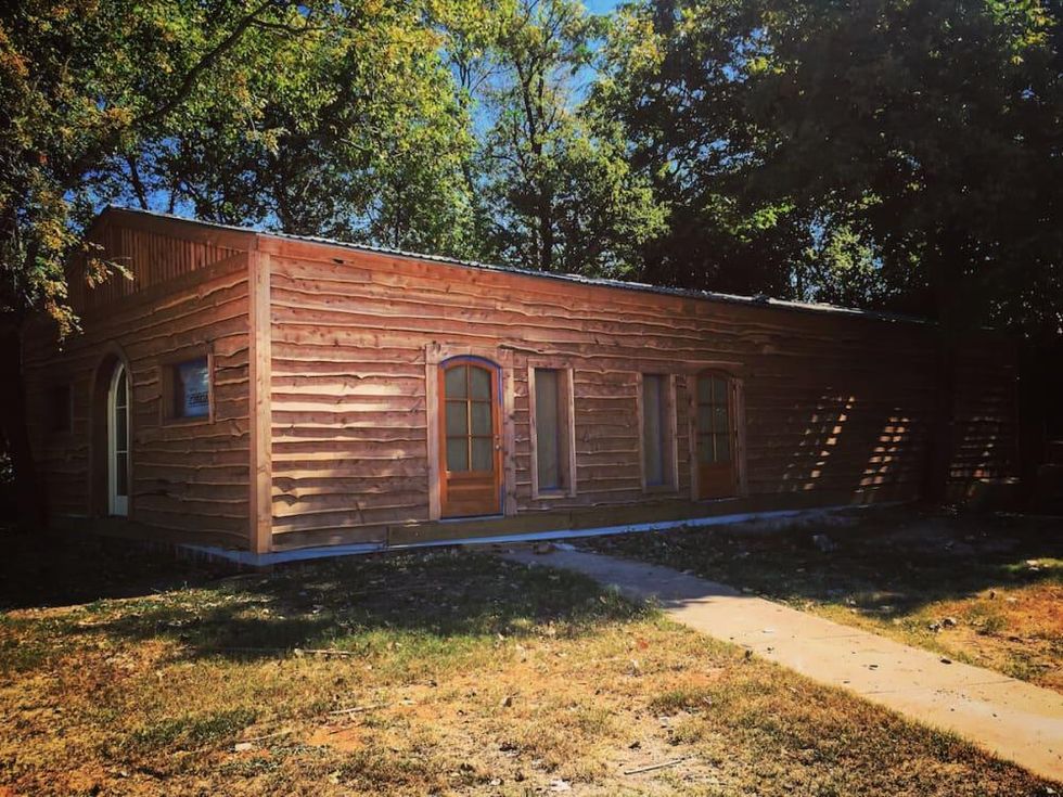 The Buzz Mill Homestead south Austin exterior