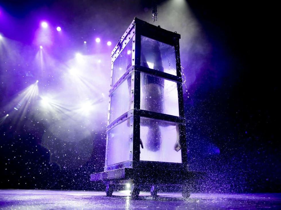 The Illusionists Andrew Basso The Escapologist water tank trick