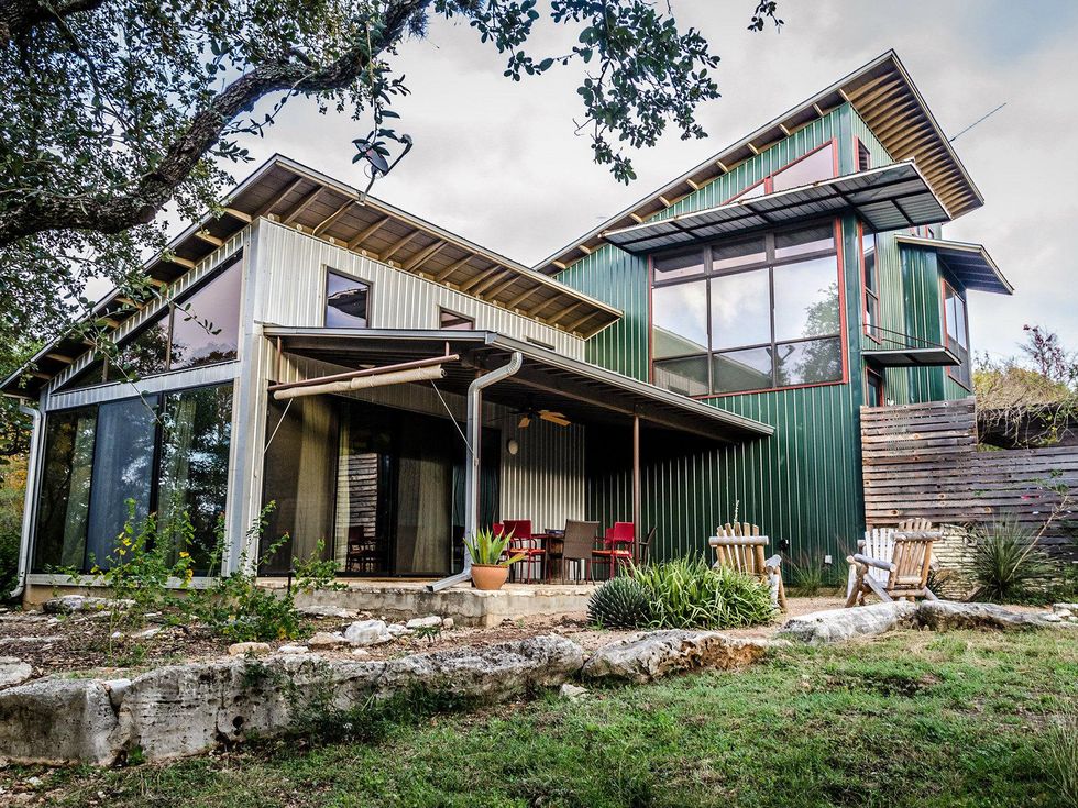 The Inn Above Onion Creek spa