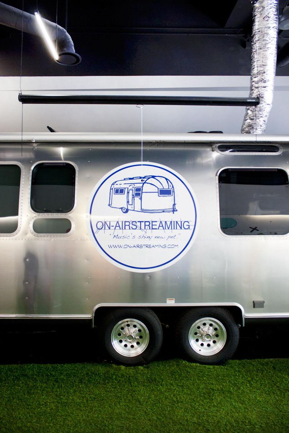 The recording studio of On-Airstreaming